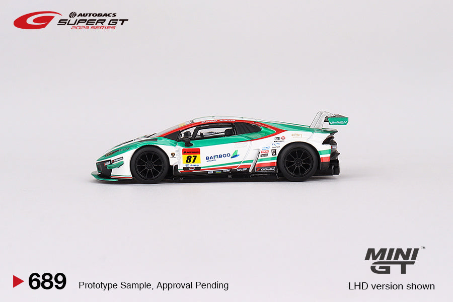 MINI GT #689 Lamborghini Huracán GT3 EVO2 #87 “Bamboo Airways Lamborghini GT3”