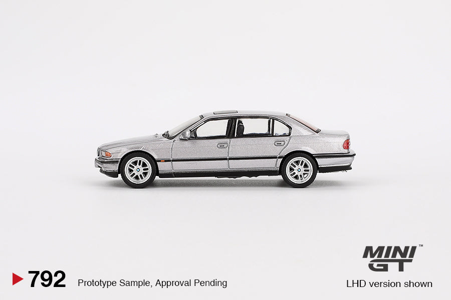 MINI GT #792 BMW 750IL Aspen Silver Metallic BLISTER
